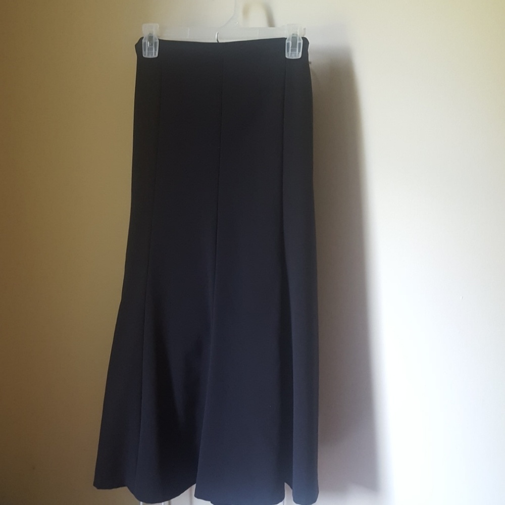 East 5th 💙Black Maxi Skirt